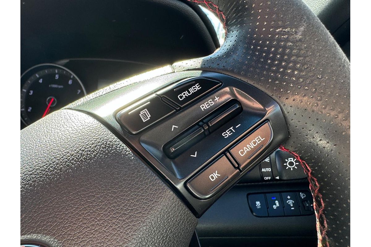 2016 Hyundai Elantra SR Turbo AD