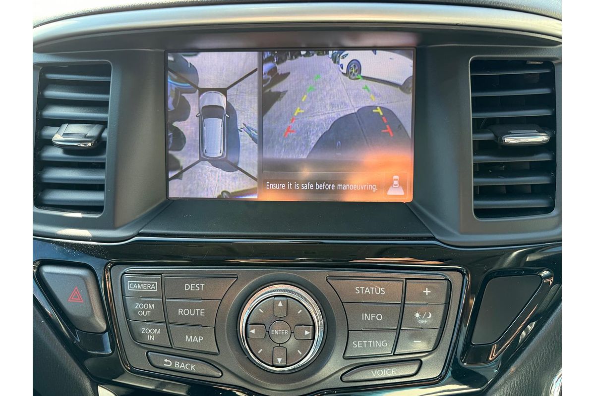 2014 Nissan Pathfinder Ti R52
