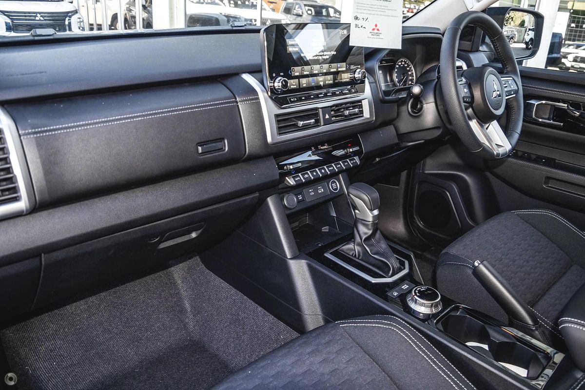 2024 Mitsubishi Triton GLS MV 4X4