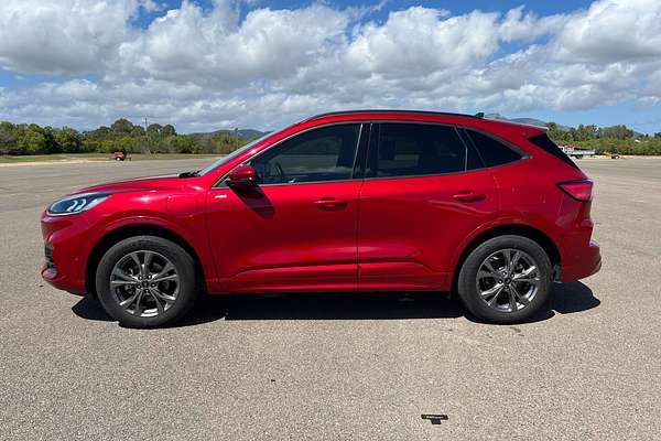 2022 Ford Escape ST-Line PHEV ZH