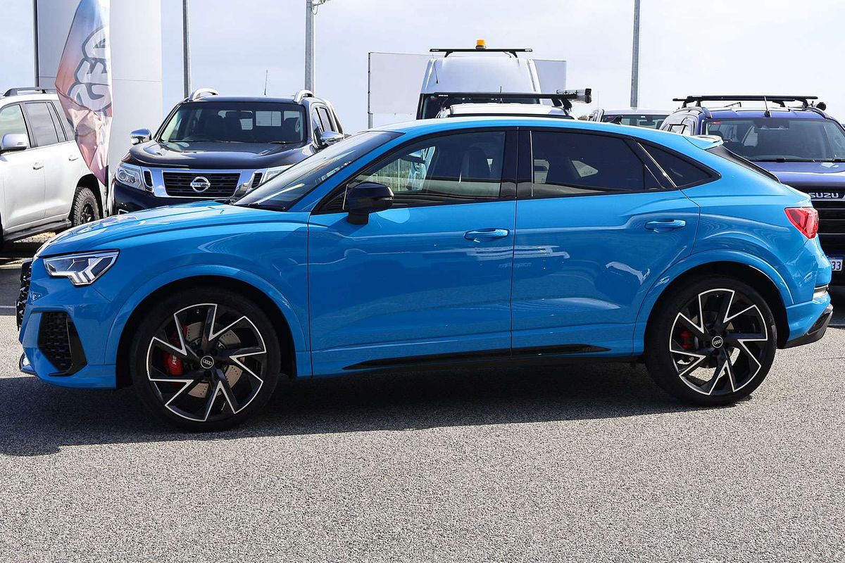 2022 Audi RS Q3 F3