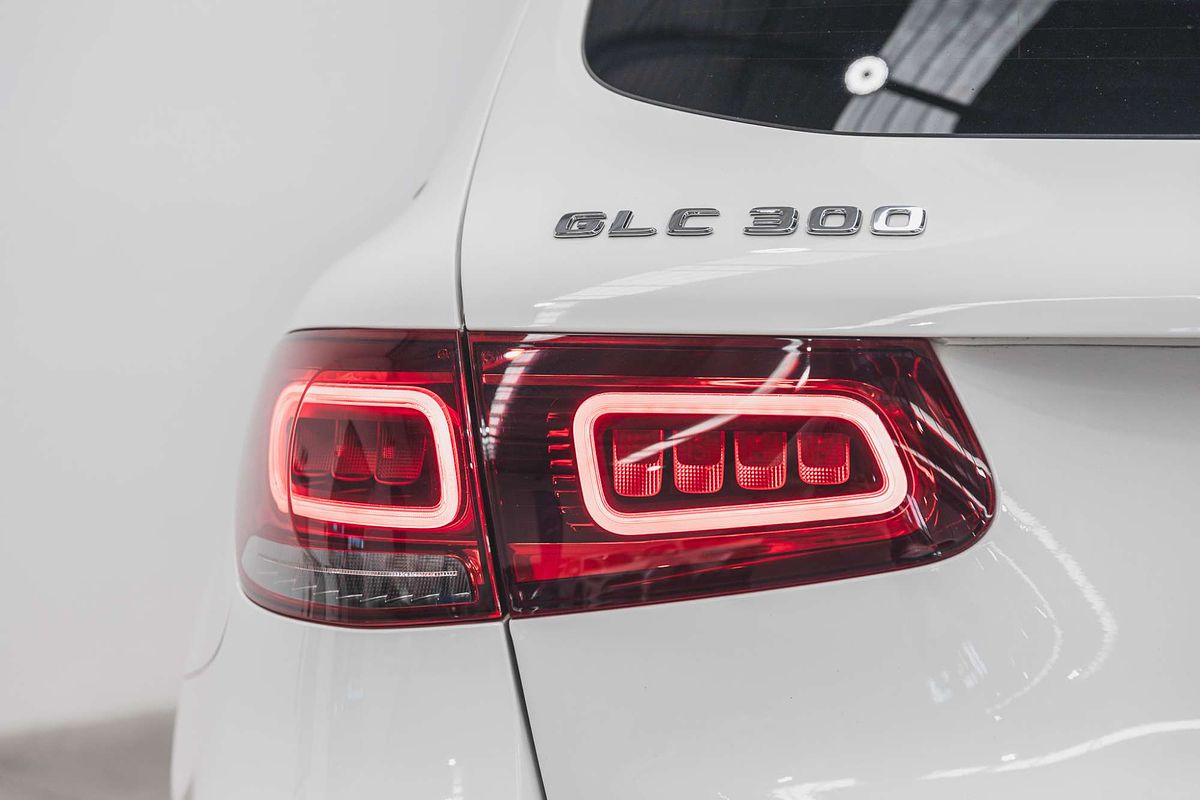 2021 Mercedes-Benz GLC-Class GLC300 X253
