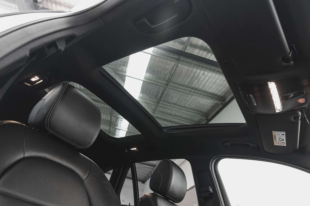 2021 Mercedes-Benz GLC-Class GLC300 X253