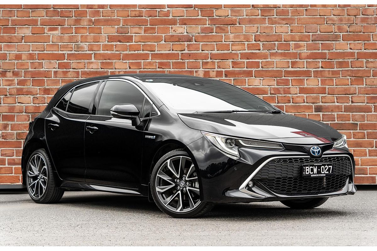 2019 Toyota Corolla ZR Hybrid ZWE211R