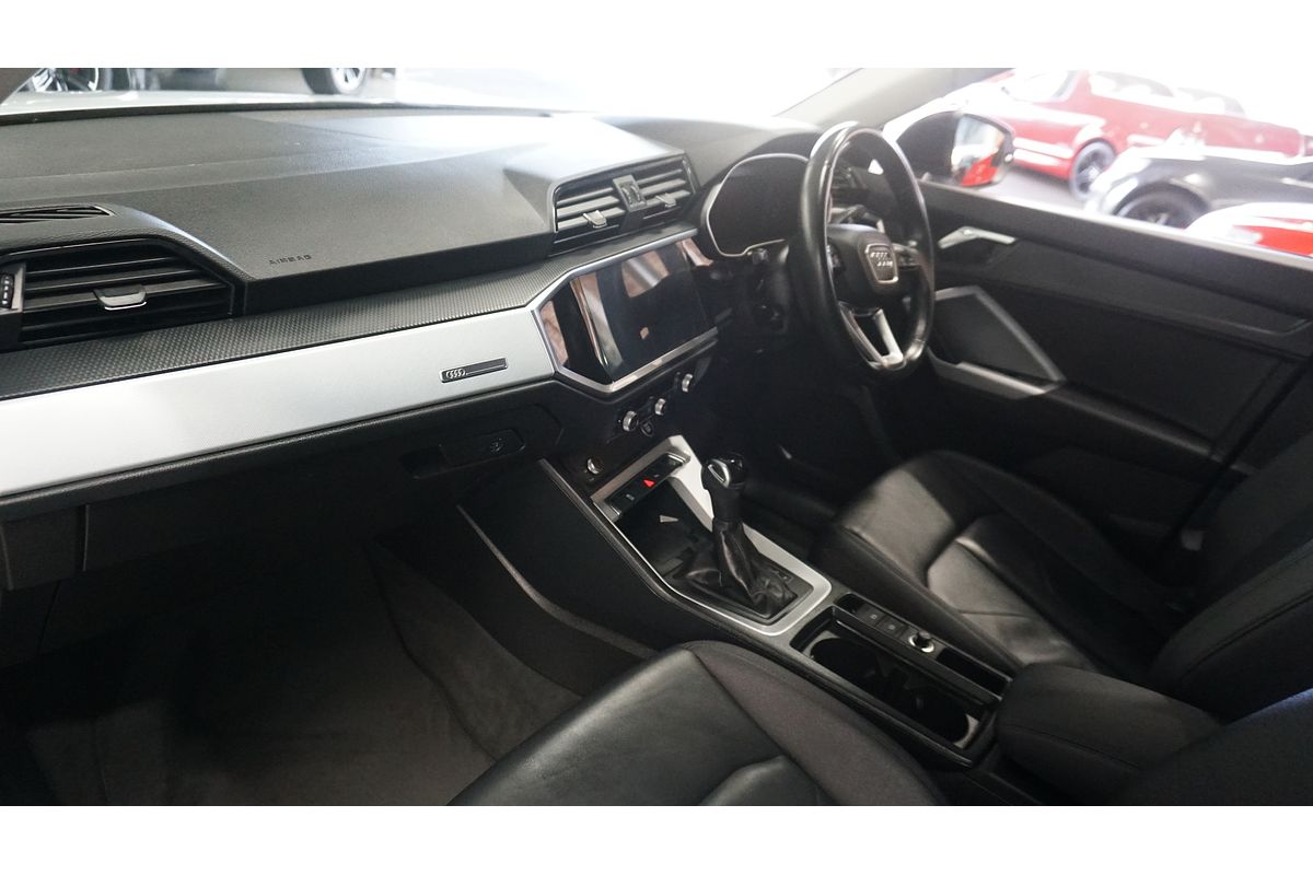 2021 Audi Q3 35 TFSI F3