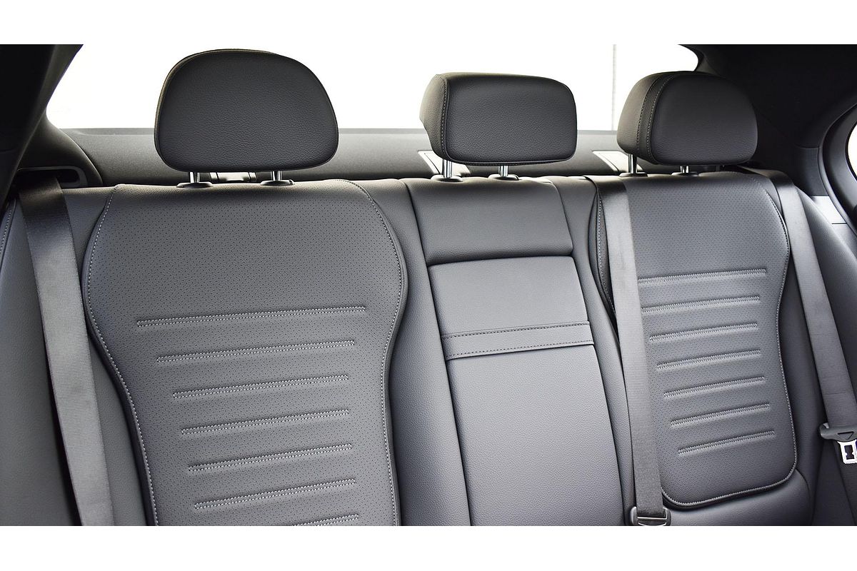 2024 Mercedes-Benz C-Class C300 W206