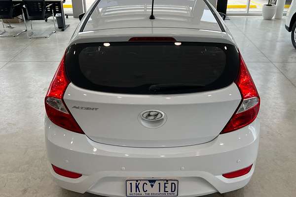 2016 Hyundai Accent Active RB4