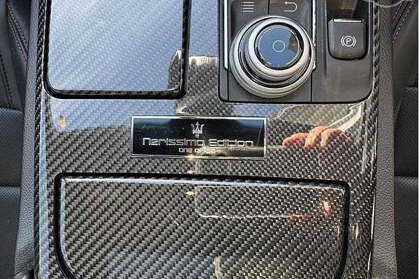 2018 Maserati Quattroporte GTS GranSport Nerissimo Edition M156