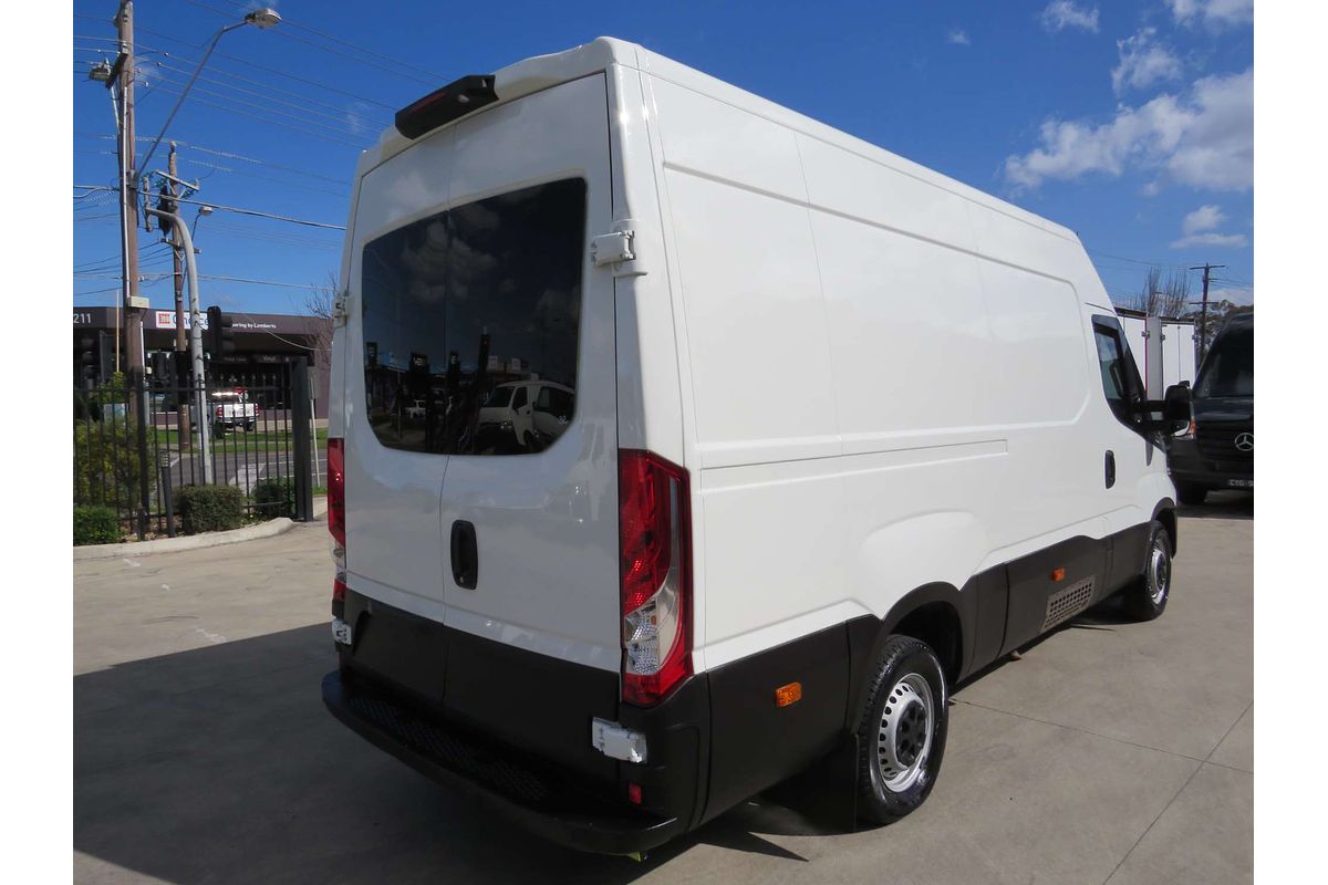 2017 Iveco Daily 35S17