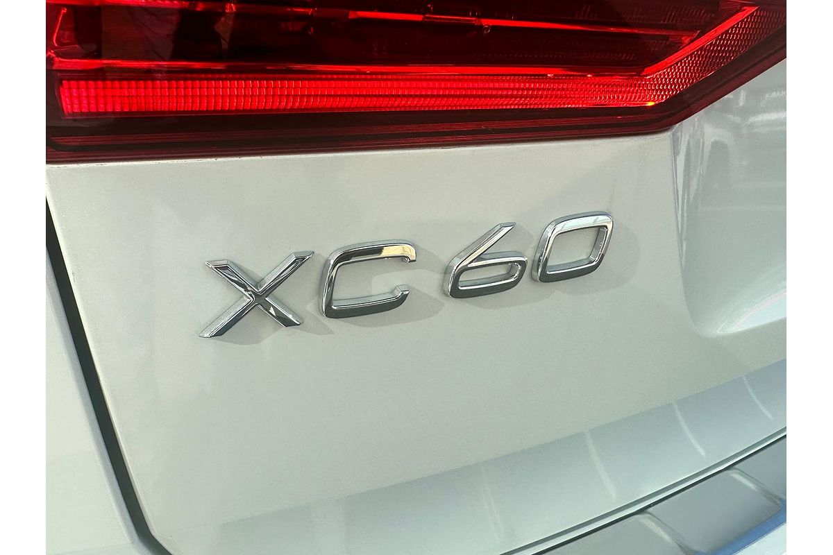 2023 Volvo XC60 Plus B5