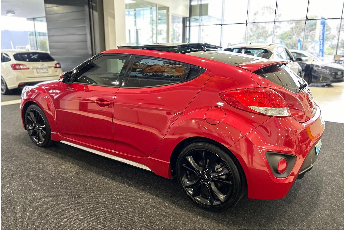 2015 Hyundai Veloster SR Turbo + FS4 Series II