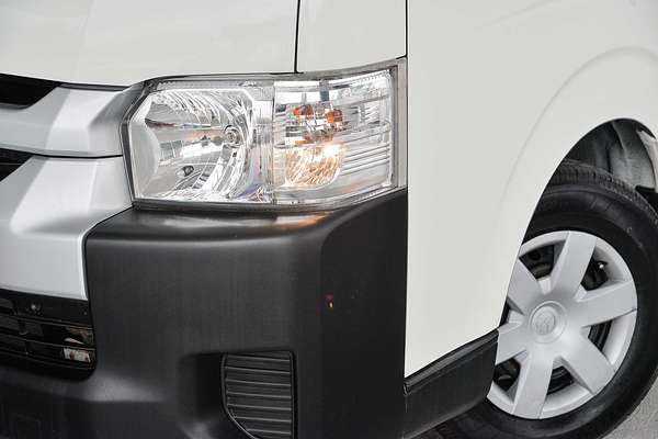 2015 Toyota Hiace Commuter KDH223R