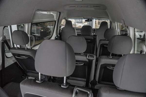 2015 Toyota Hiace Commuter KDH223R