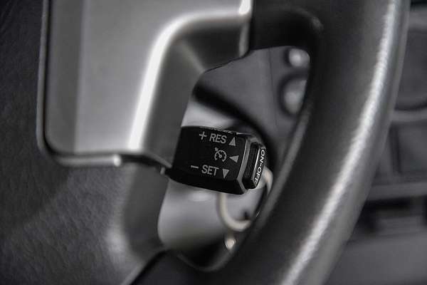 2015 Toyota Hiace Commuter KDH223R