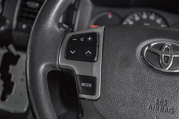 2015 Toyota Hiace Commuter KDH223R