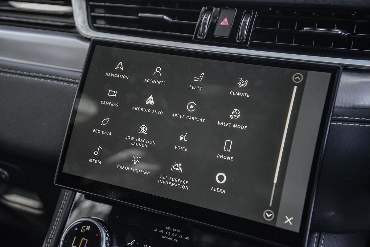 2023 Jaguar F-PACE P250 R-Dynamic SE X761