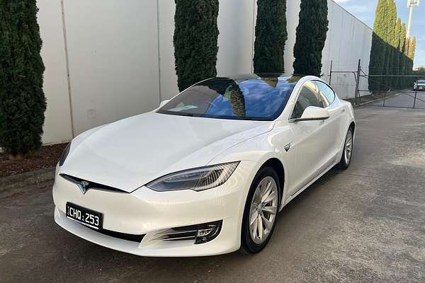 2017 Tesla Model S 90D