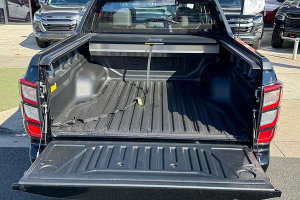 2024 Isuzu D-MAX X-TERRAIN 4X4