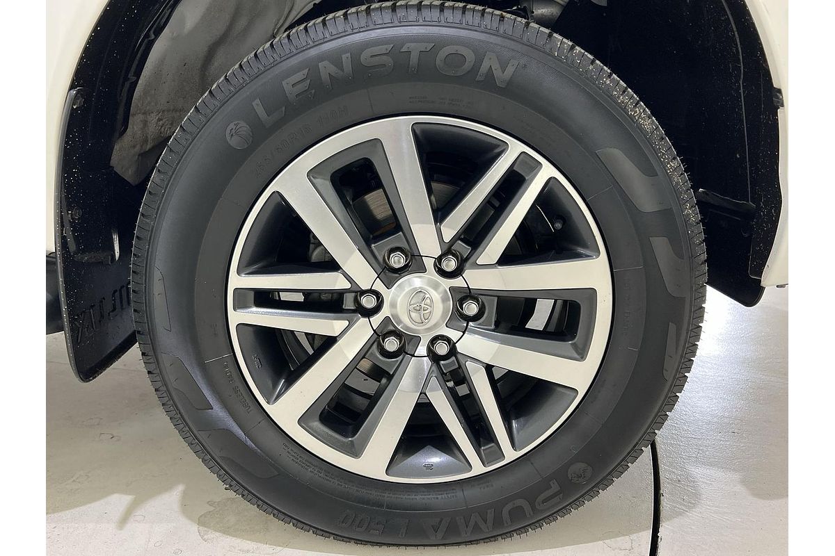 2019 Toyota Hilux SR5 GUN126R 4X4