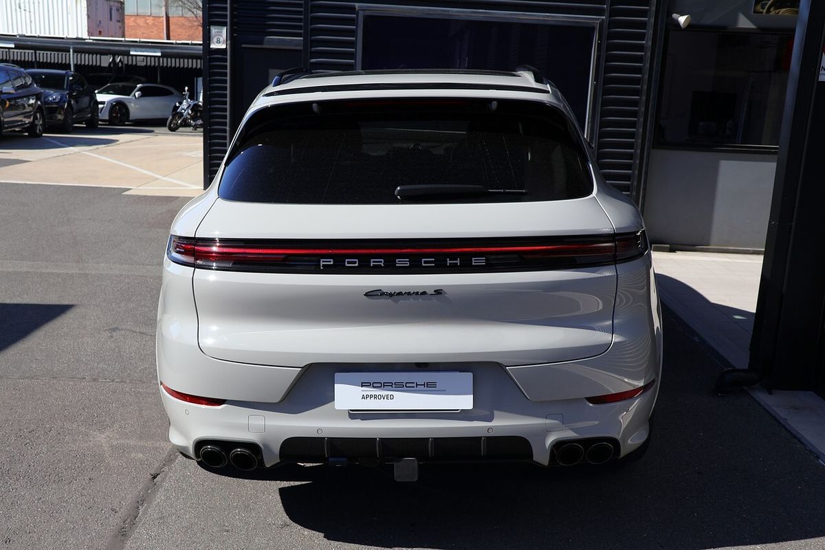2023 Porsche Cayenne S 9YA II