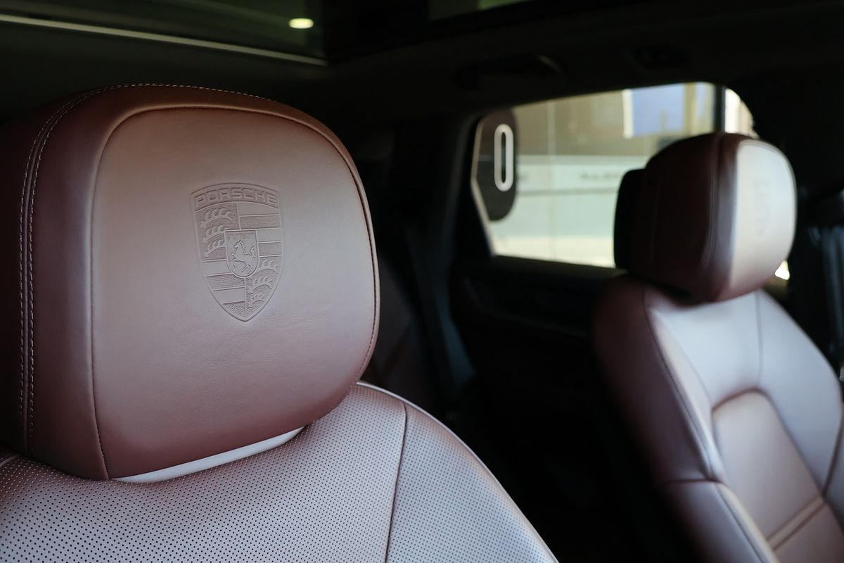 2023 Porsche Cayenne S 9YA II