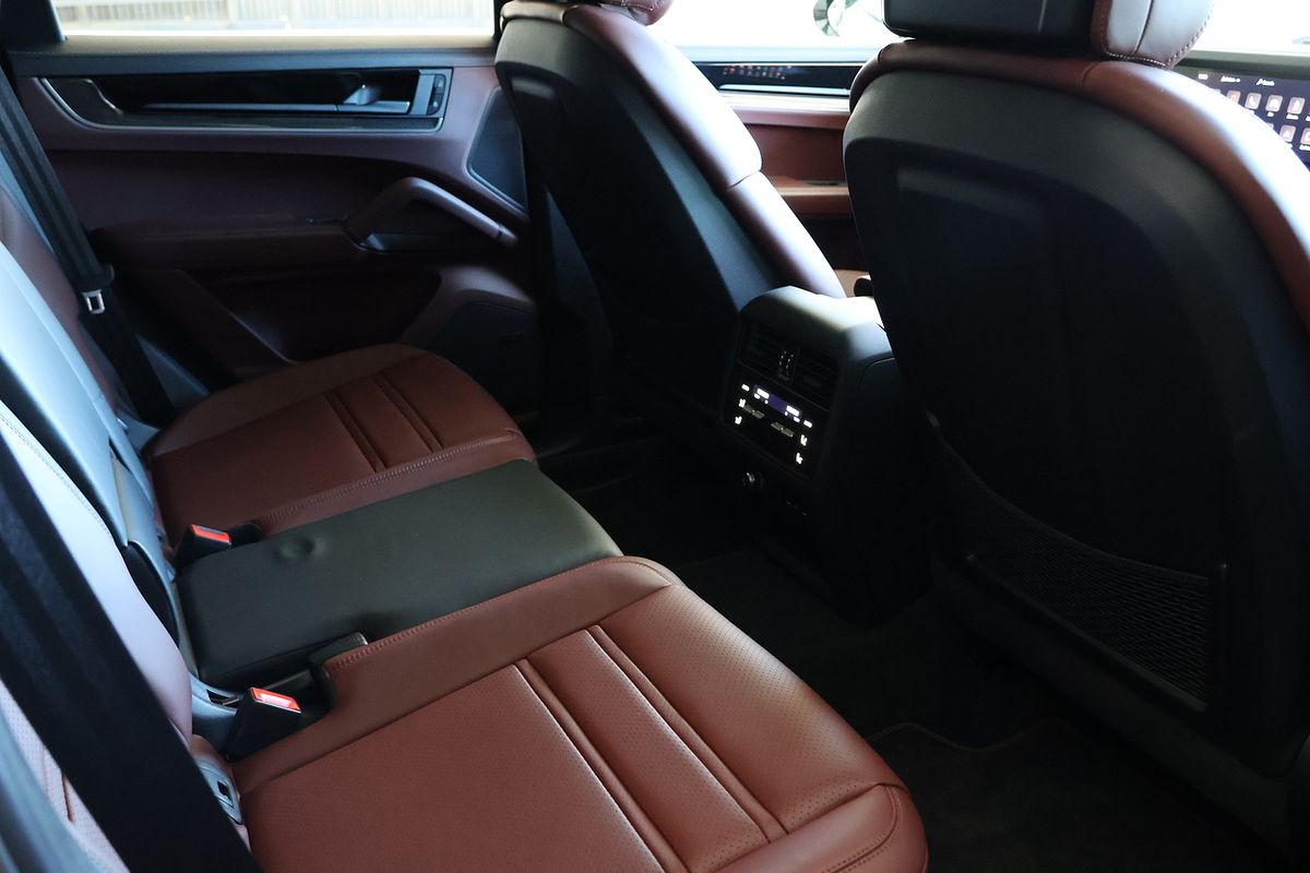 2023 Porsche Cayenne S 9YA II