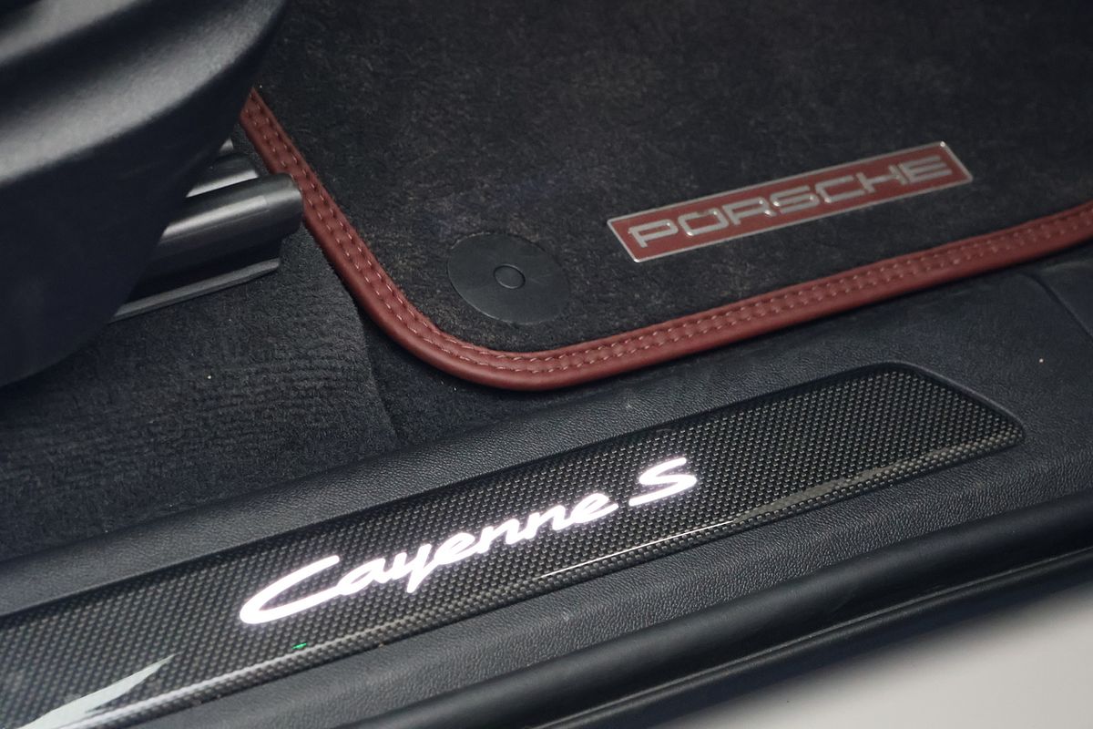 2023 Porsche Cayenne S 9YA II