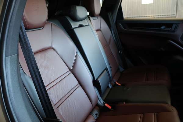 2023 Porsche Cayenne S 9YA II