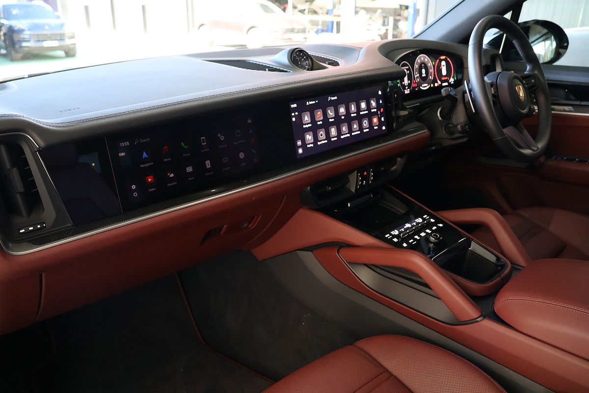 2023 Porsche Cayenne S 9YA II