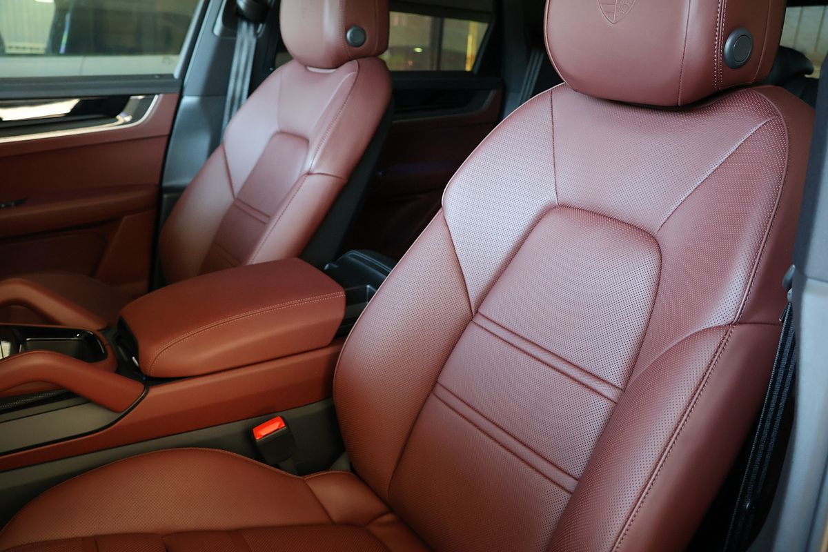 2023 Porsche Cayenne S 9YA II