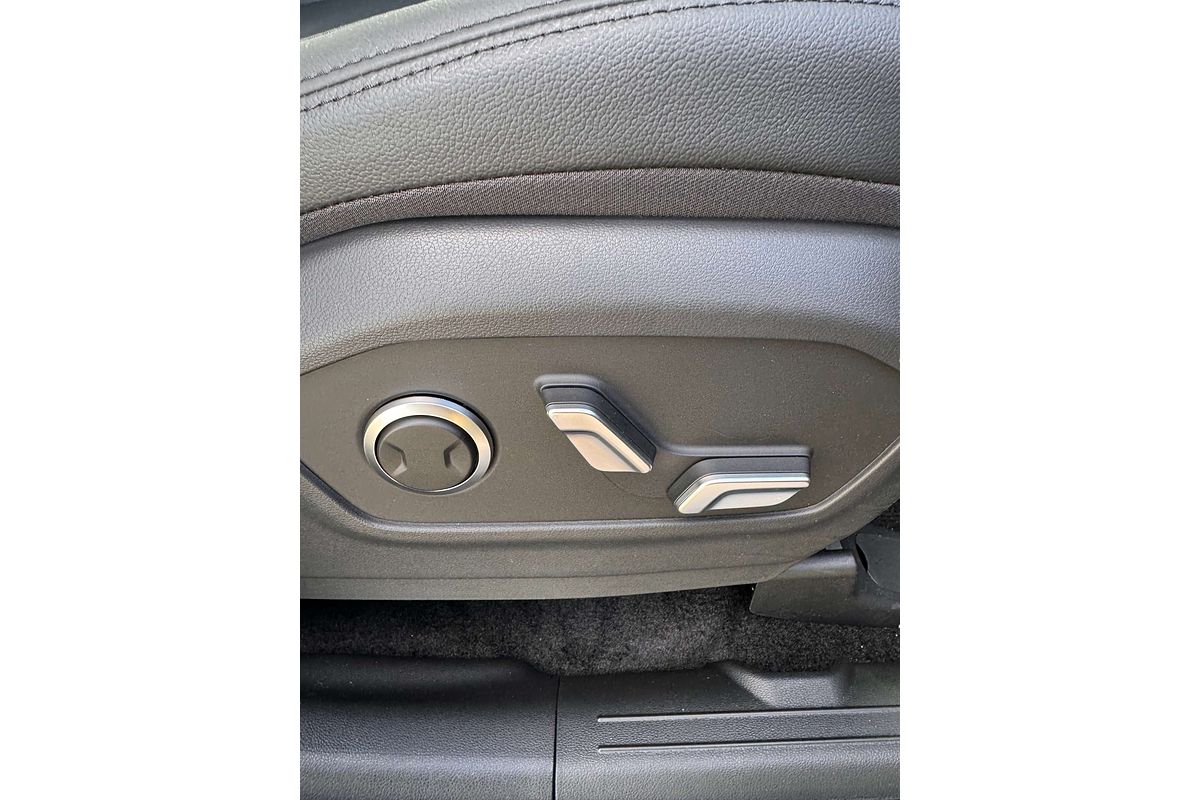 2024 Hyundai Santa Fe Hybrid Elite MX5.V1