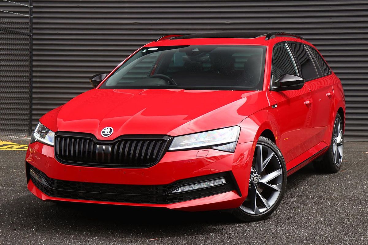 2020 ŠKODA Superb 206TSI SportLine NP