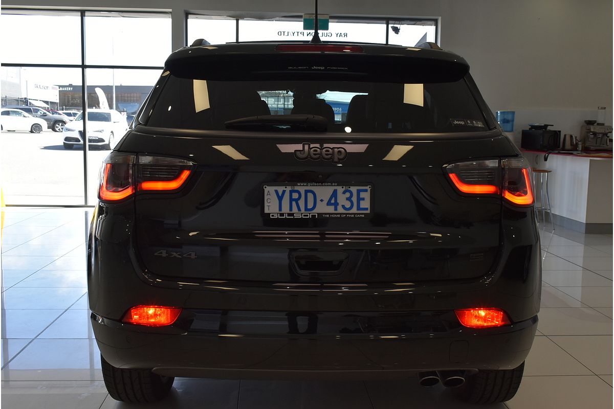 2022 Jeep Compass S-Limited M6