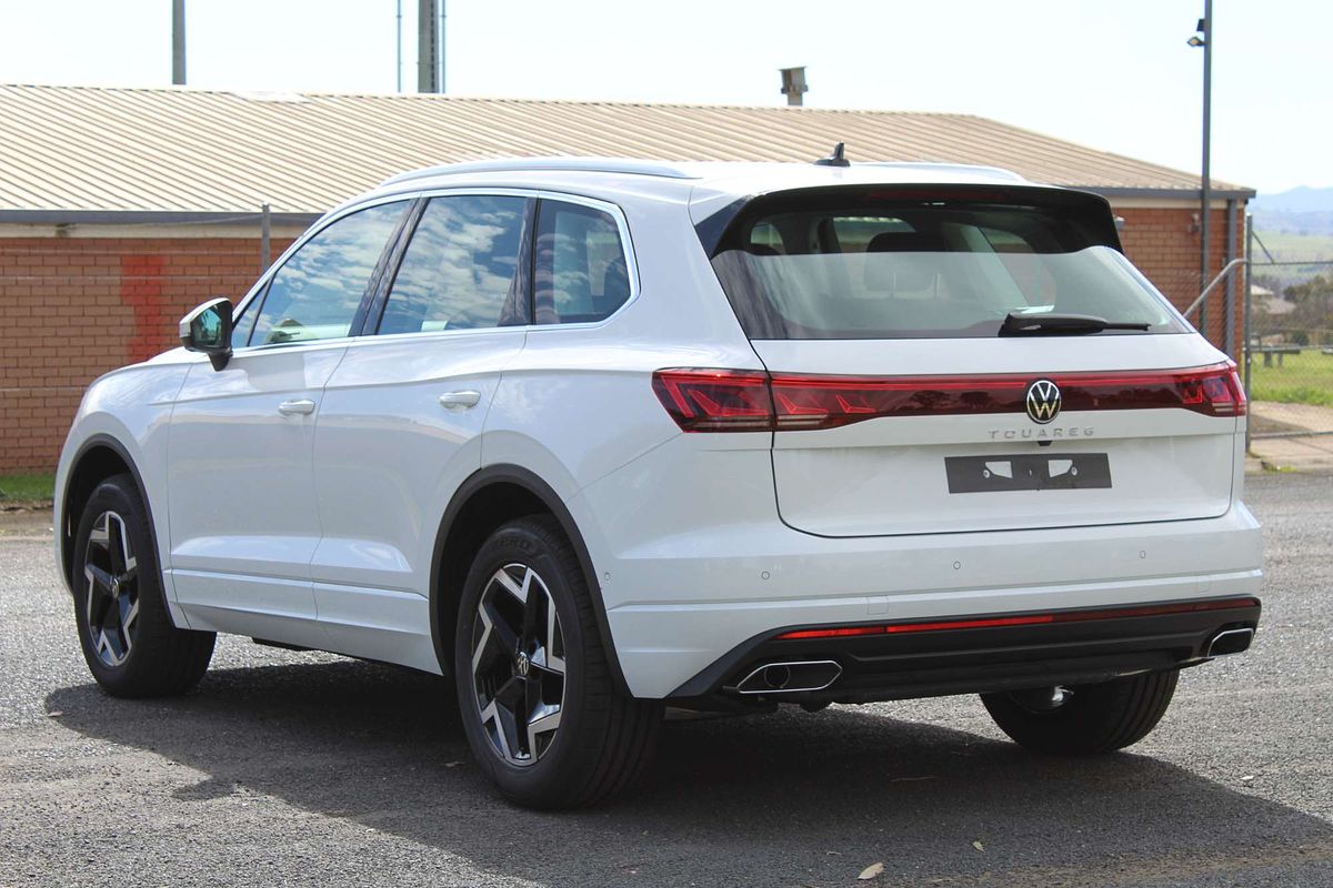 2024 Volkswagen Touareg 170TDI RC