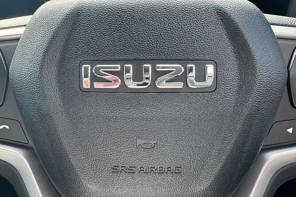 2024 Isuzu MU-X LS-M