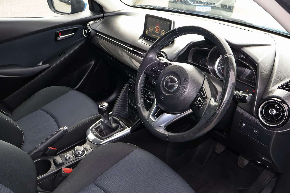 2015 Mazda 2 Maxx DJ Series