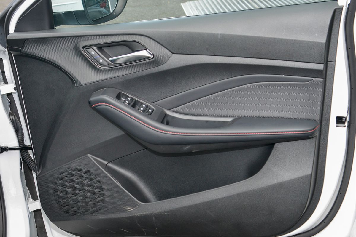 2024 MG MG5 Vibe