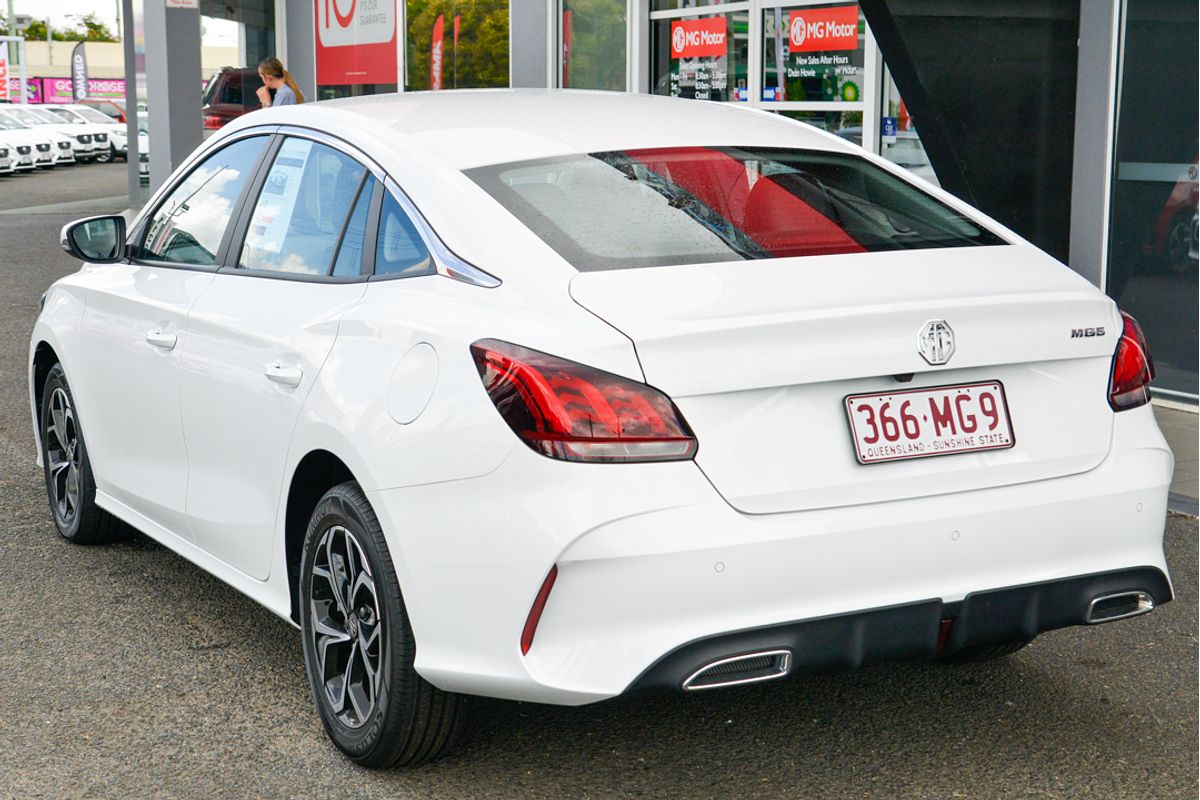 2024 MG MG5 Vibe