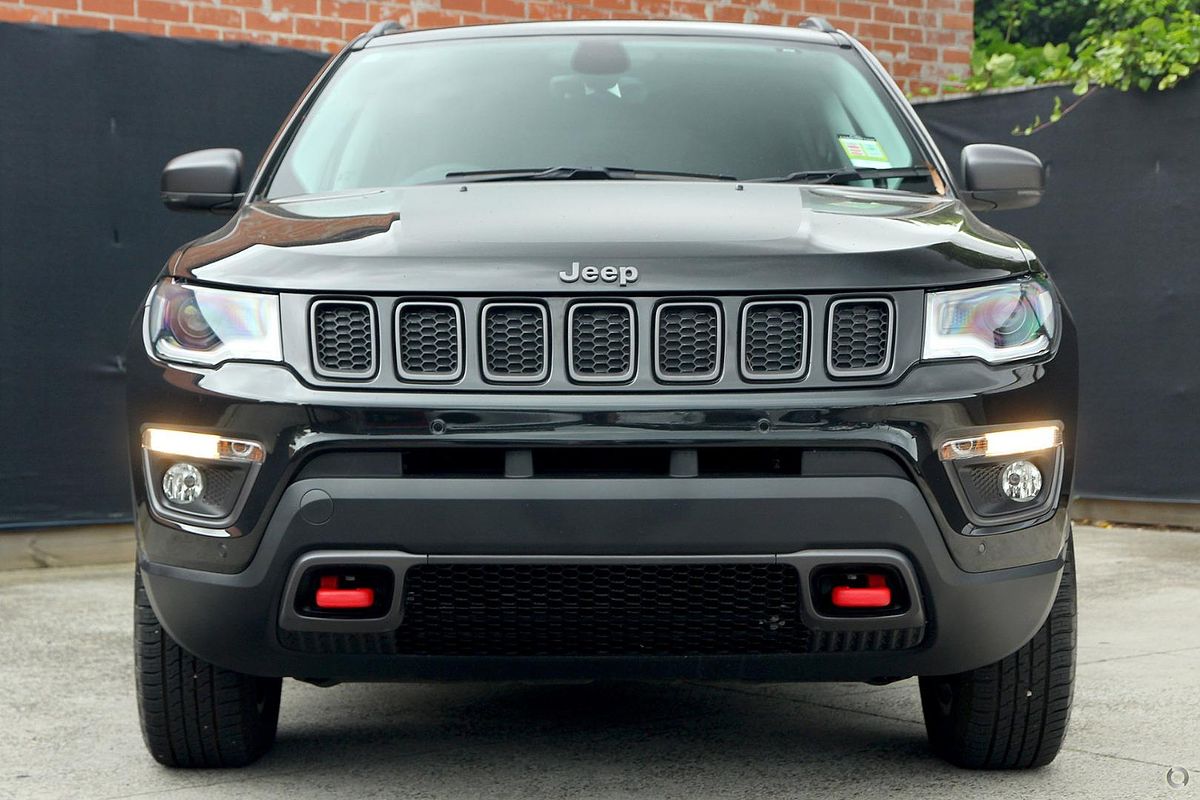 2018 Jeep Compass Trailhawk M6