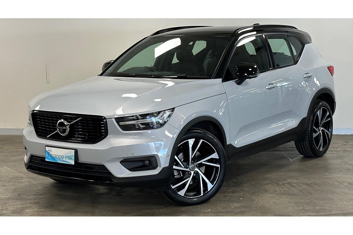 2019 Volvo XC40 T5 R-Design