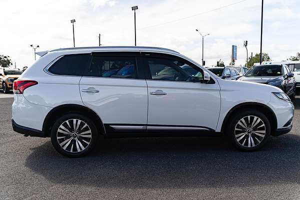 2018 Mitsubishi Outlander Exceed ZL