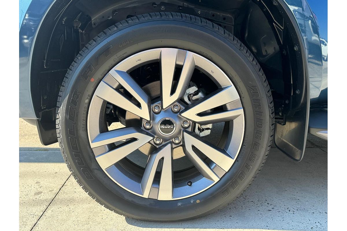 2024 Isuzu MU-X LS-T