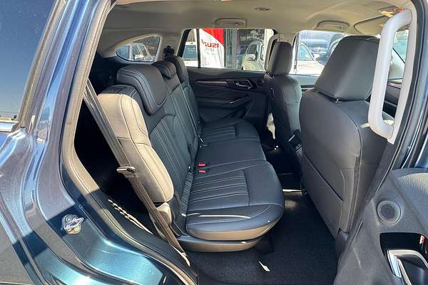 2024 Isuzu MU-X LS-T