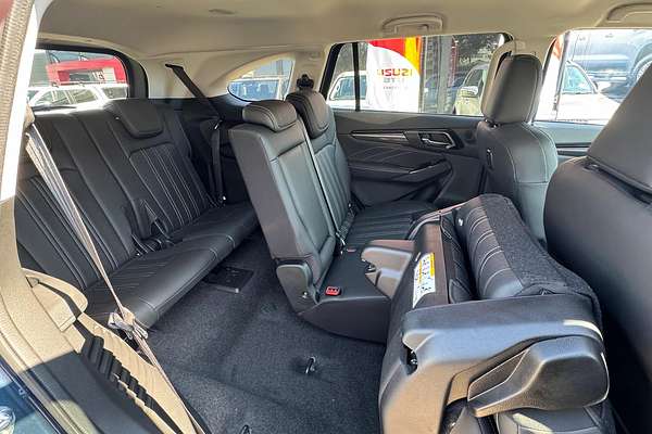 2024 Isuzu MU-X LS-T