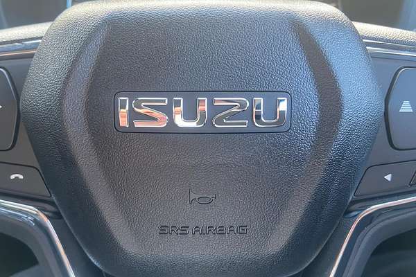 2024 Isuzu MU-X LS-T