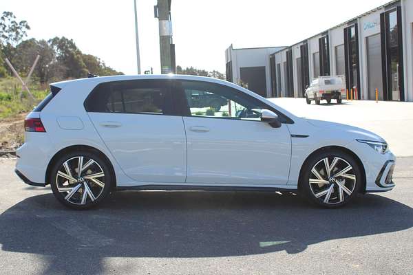 2024 Volkswagen Golf 110TSI R-Line 8