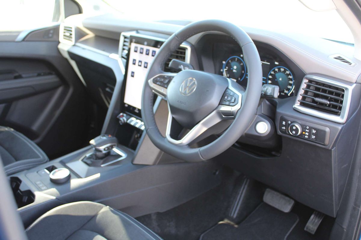 2024 Volkswagen Amarok TDI600 Style NF 4X4