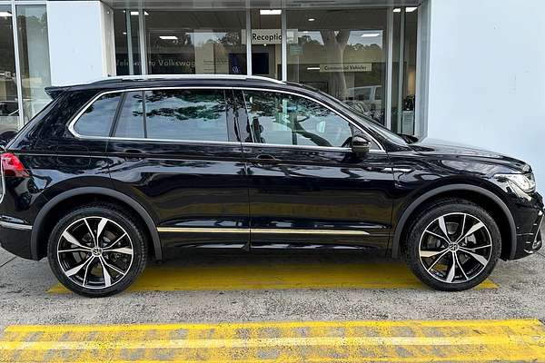 2024 Volkswagen Tiguan 162TSI R-Line 5N