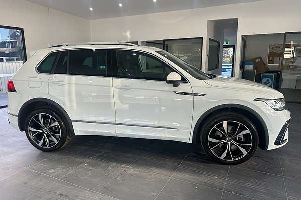 2024 Volkswagen Tiguan 162TSI R-Line 5N