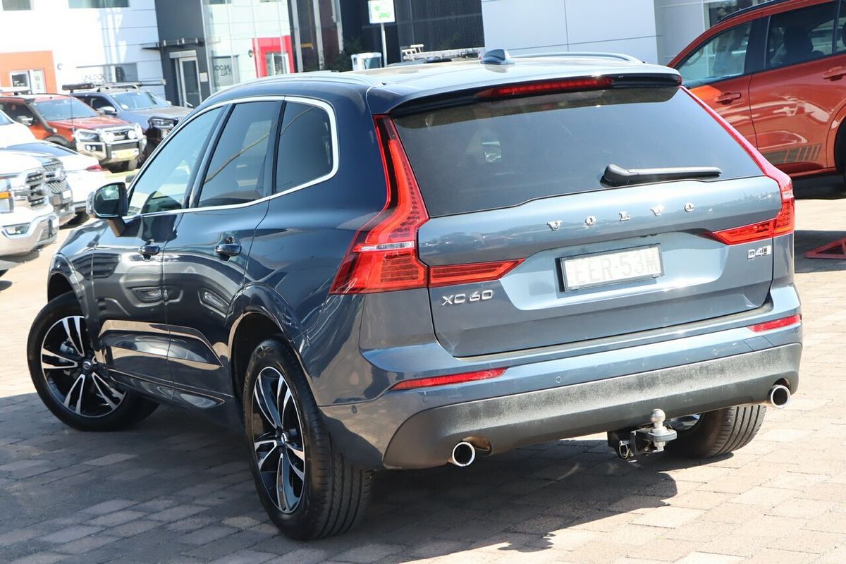 2019 Volvo XC60 D4 Momentum